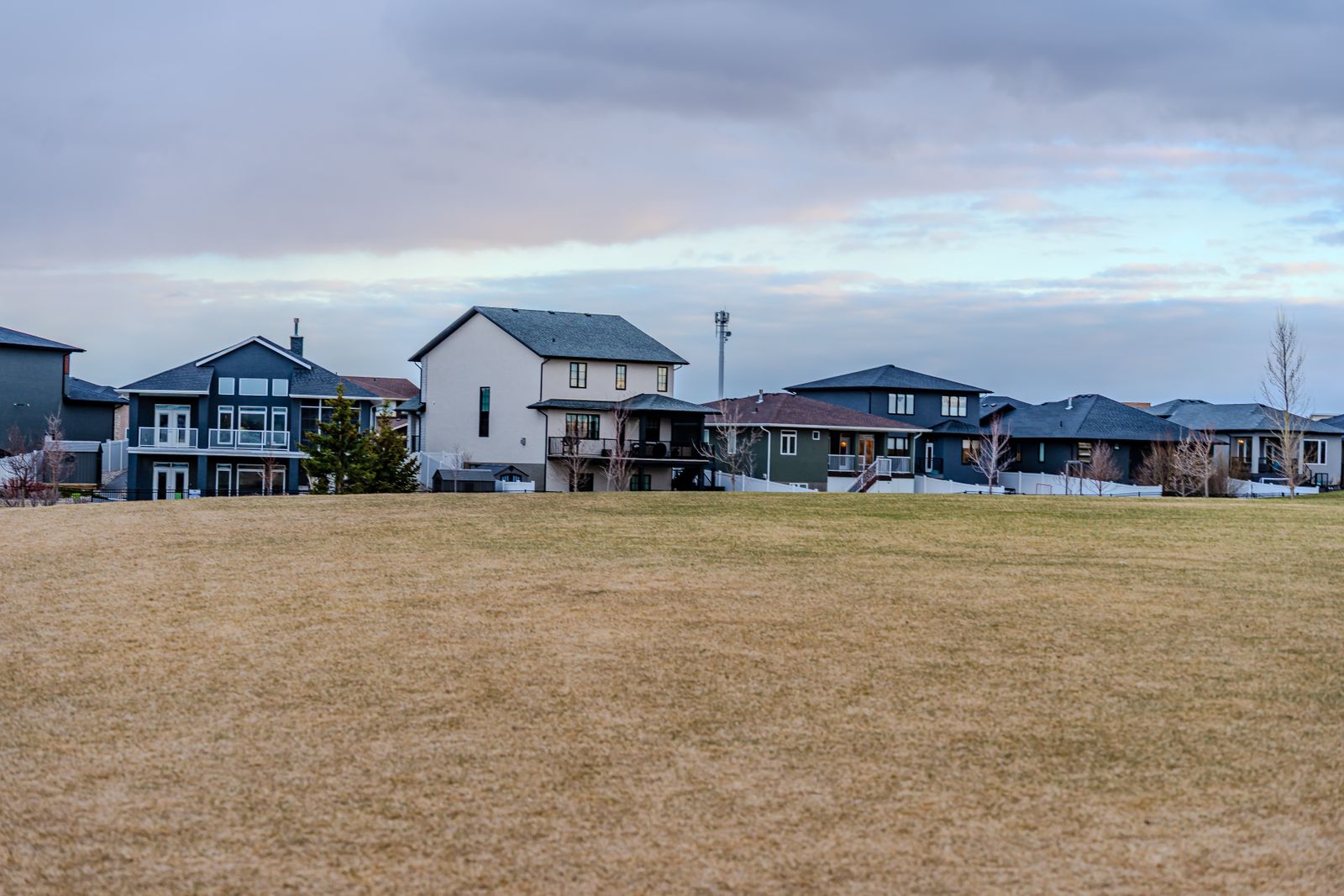 Is Red Deer's Housing Market Crashing? What the August Numbers Show